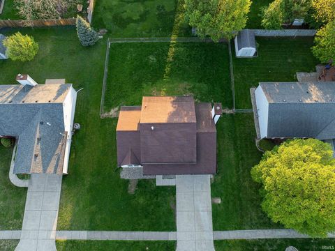 Tiny photo for 812 Woodmere Drive, Lafayette, IN 47905 (MLS # 202613657)