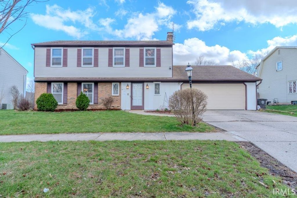 Photo of 6124 Vance Avenue, Fort Wayne, IN 46815 (MLS # 202609998)