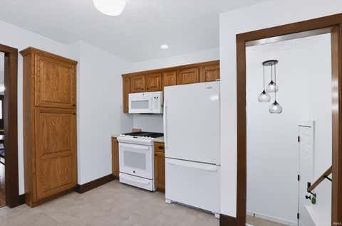 Tiny photo for 820 Shawnee Avenue, Lafayette, IN 47905 (MLS # 202622831)