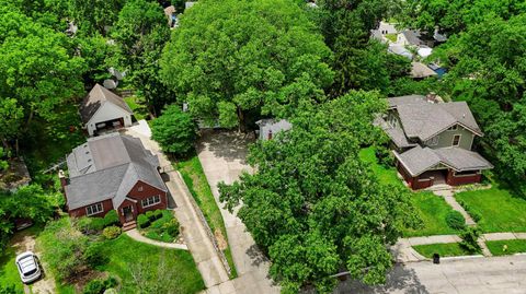 Tiny photo for 820 Shawnee Avenue, Lafayette, IN 47905 (MLS # 202622831)