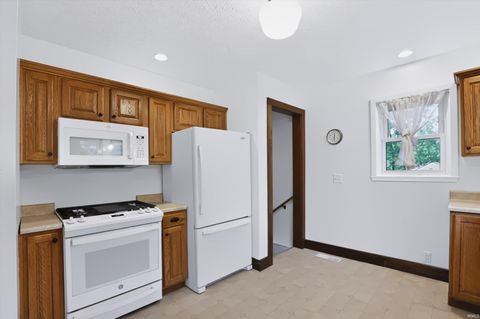 Tiny photo for 820 Shawnee Avenue, Lafayette, IN 47905 (MLS # 202622831)