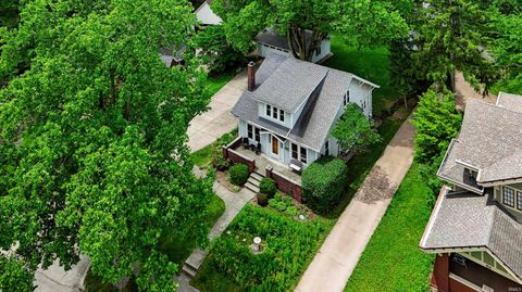 Tiny photo for 820 Shawnee Avenue, Lafayette, IN 47905 (MLS # 202622831)