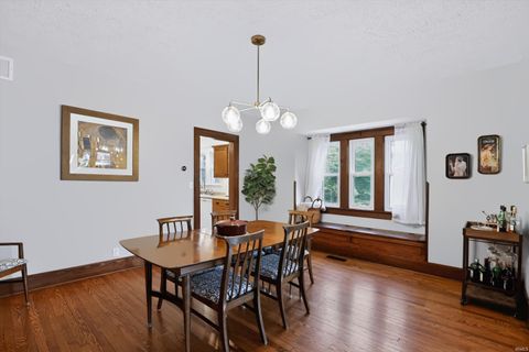 Tiny photo for 820 Shawnee Avenue, Lafayette, IN 47905 (MLS # 202622831)