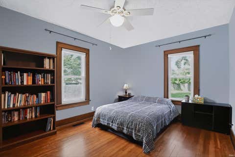 Tiny photo for 820 Shawnee Avenue, Lafayette, IN 47905 (MLS # 202622831)