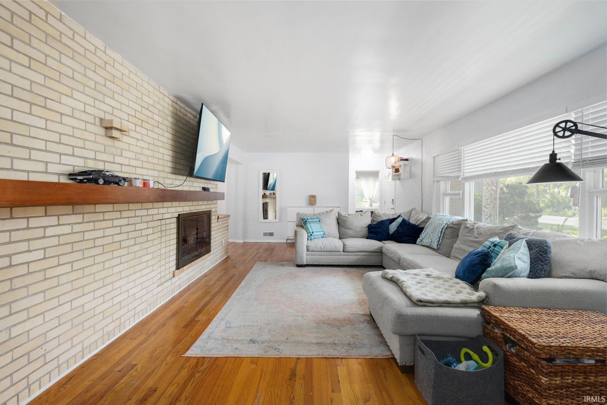 South Bend, Indiana 46617, United States, 4 Bedrooms Bedrooms, ,3 BathroomsBathrooms,Residential,Active,169717