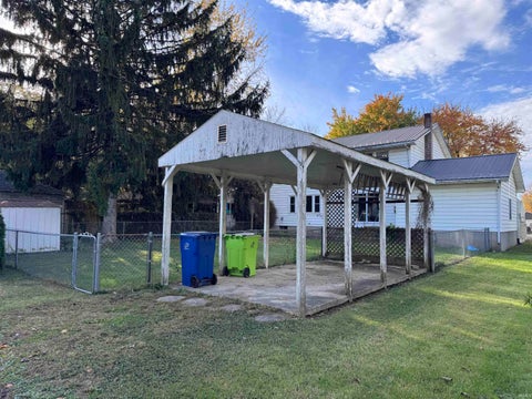 Tiny photo for 328 Montgomery Street, Logansport, IN 46947 (MLS # 202644976)
