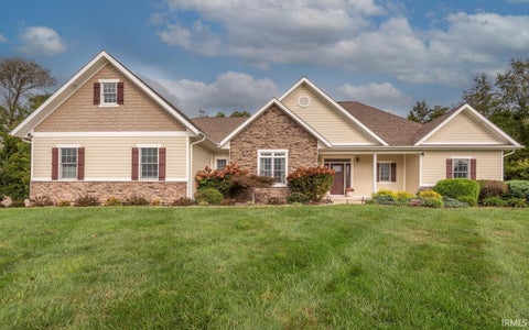 Photo of 2909 E Kylie Court, Bloomington, IN 47401 (MLS # 202639895)