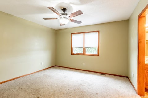 Tiny photo for 10437 Kentfield Place, Fort Wayne, IN 46818 (MLS # 202642022)