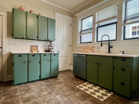 Tiny photo for 79 W 3rd Street, Peru, IN 46970 (MLS # 202640028)