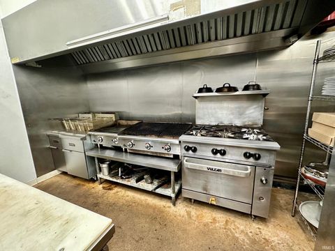 Tiny photo for 202 S Broadway Street, Peru, IN 46970 (MLS # 202602191)