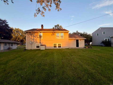 Tiny photo for 705 Lynnwood Drive, Logansport, IN 46947 (MLS # 202640292)