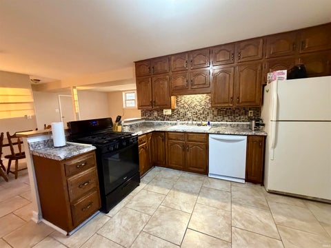 Tiny photo for 705 Lynnwood Drive, Logansport, IN 46947 (MLS # 202640292)