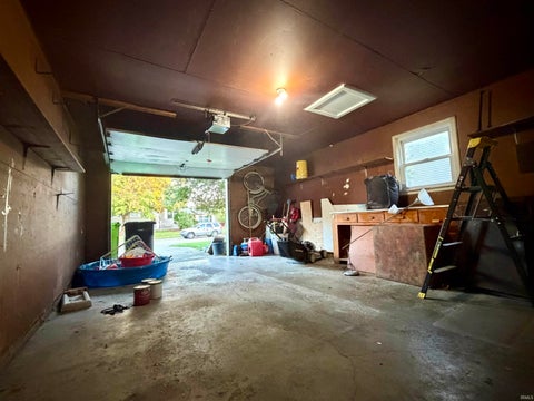 Tiny photo for 705 Lynnwood Drive, Logansport, IN 46947 (MLS # 202640292)