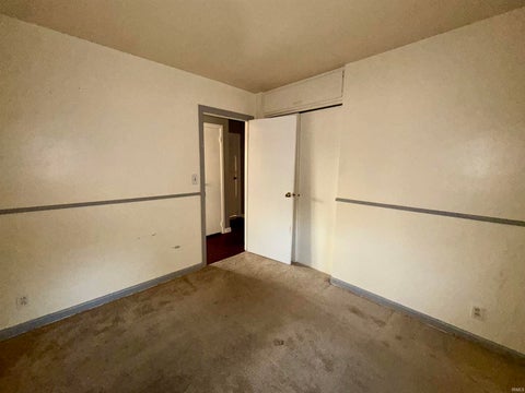 Tiny photo for 705 Lynnwood Drive, Logansport, IN 46947 (MLS # 202640292)