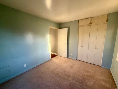 Tiny photo for 705 Lynnwood Drive, Logansport, IN 46947 (MLS # 202640292)