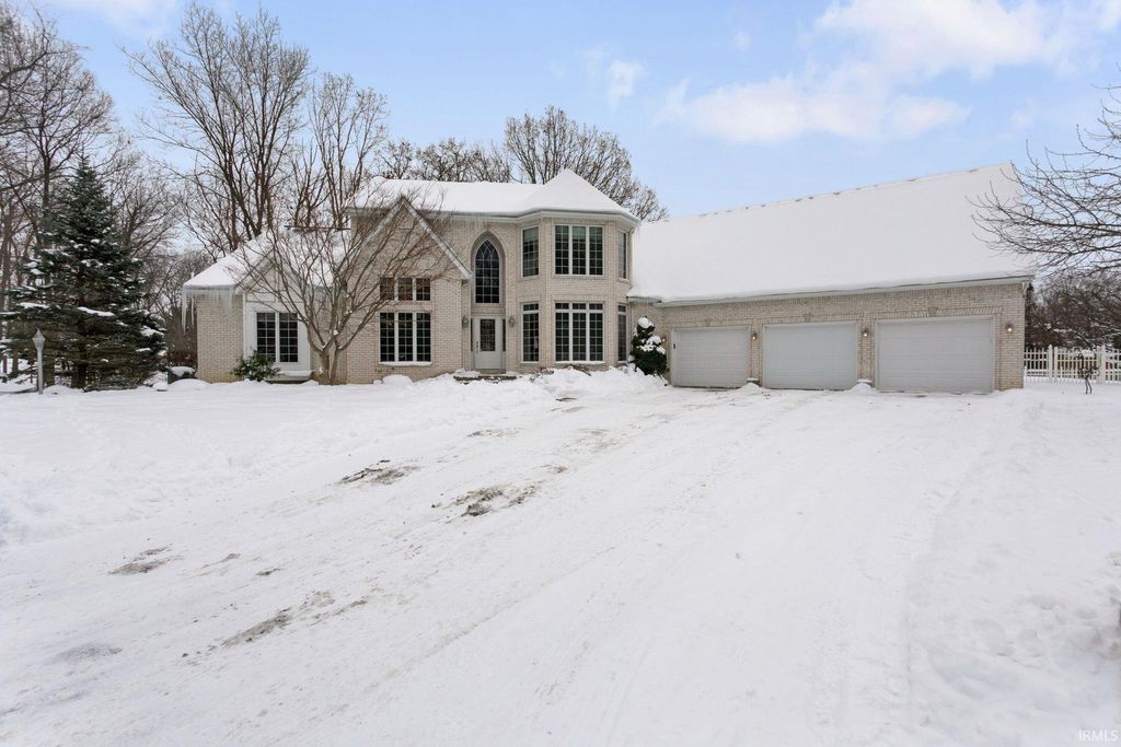 Photo of 26252 Woodsong Court, South Bend, IN 46628 (MLS # 202603717)