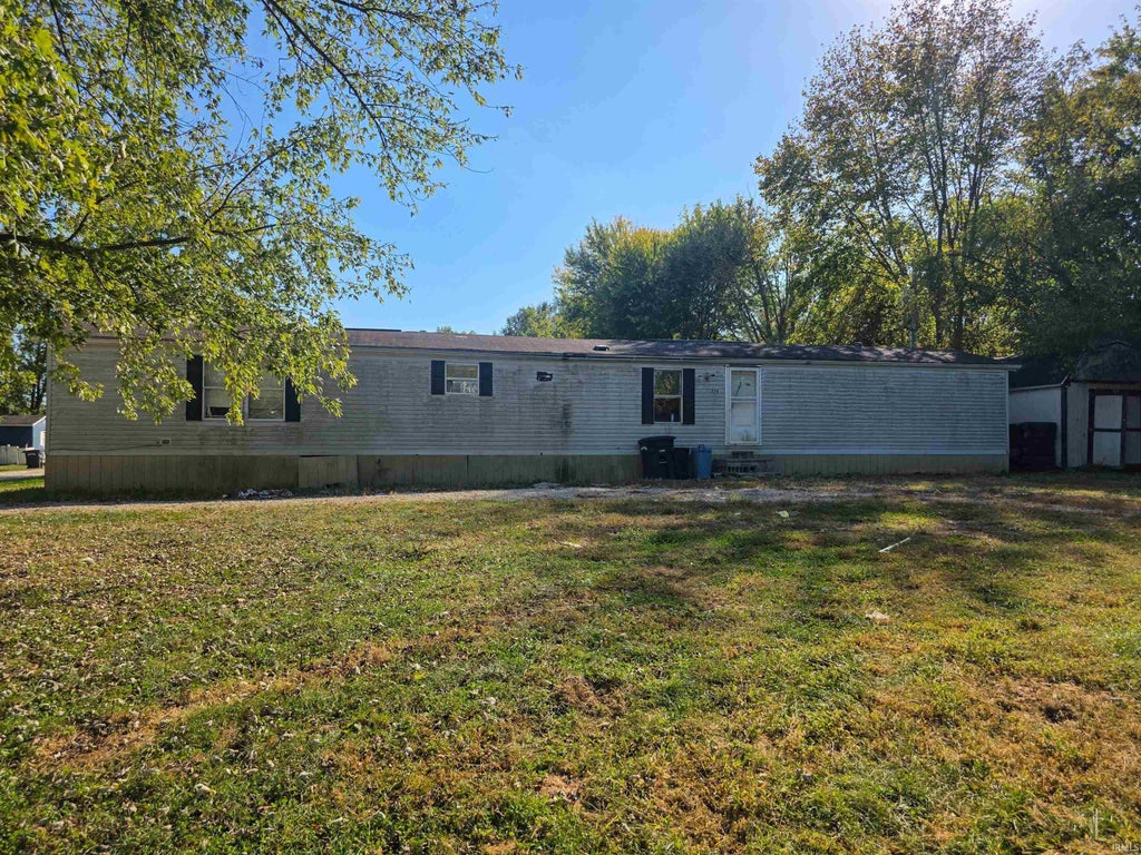 Photo of 779 SW A Street, Linton, IN 47441 (MLS # 202644012)