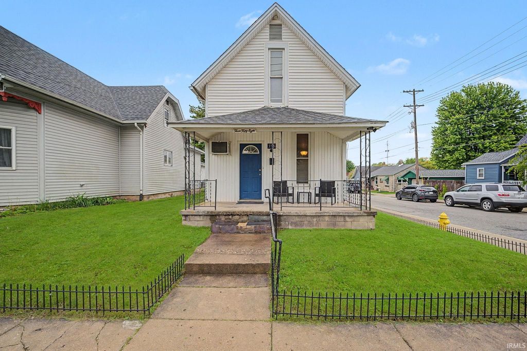 Photo of 358 Sims Street, Frankfort, IN 46041 (MLS # 202616990)