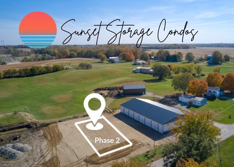 Photo of 1278 Chapman Lake Drive #201, Warsaw, IN 46582 (MLS # 202604242)