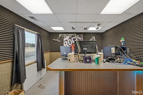 Tiny photo for 670 E 400 SOUTH, Kokomo, IN 46902 (MLS # 202545436)