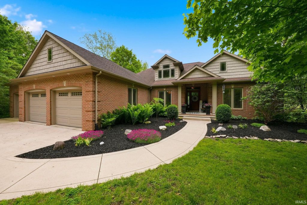 Photo of 8630 N 000th Road, Decatur, IN 46733 (MLS # 202619933)