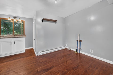 Tiny photo for 1529 Erie Avenue, Logansport, IN 46947 (MLS # 202630130)
