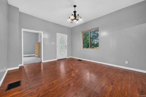 Tiny photo for 1529 Erie Avenue, Logansport, IN 46947 (MLS # 202630130)