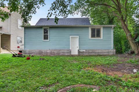 Tiny photo for 1529 Erie Avenue, Logansport, IN 46947 (MLS # 202630130)