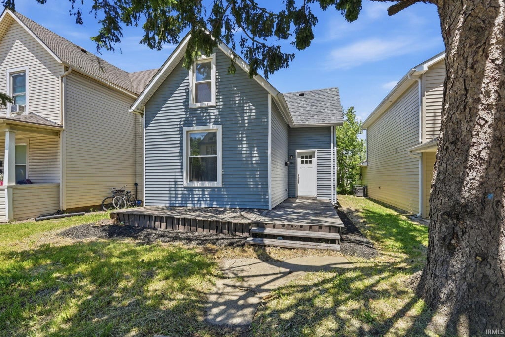 Photo of 1444 Taylor Street, Fort Wayne, IN 46802 (MLS # 202621255)