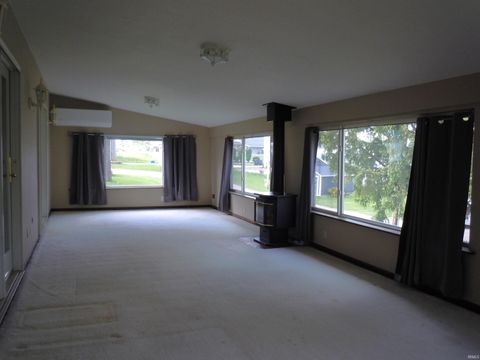 Tiny photo for 205 Ln 101 Jimmerson Lk, Angola, IN 46703 (MLS # 202615946)