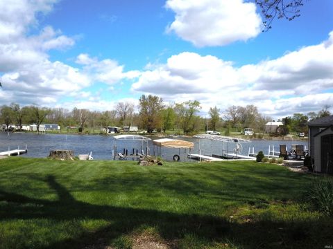 Tiny photo for 205 Ln 101 Jimmerson Lk, Angola, IN 46703 (MLS # 202615946)
