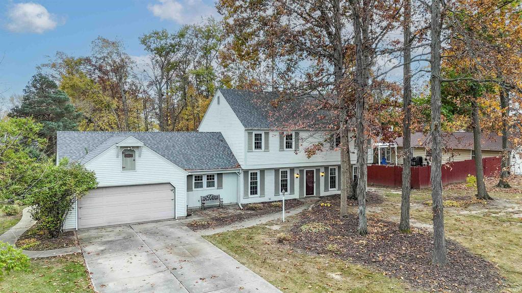 Photo of 10017 Neil Armstrong Court, Fort Wayne, IN 46804 (MLS # 202544407)