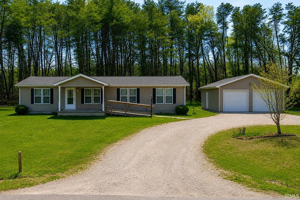 Photo of 6122 State Road 60 W Road, Mitchell, IN 47446 (MLS # 202629052)