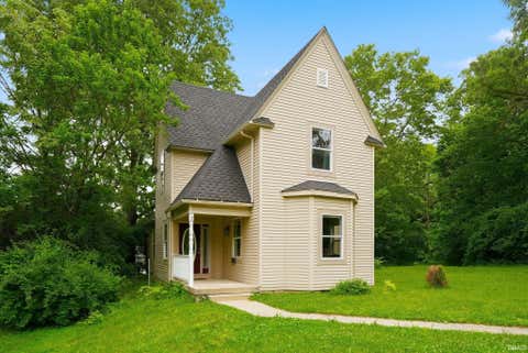 Photo of 614 Romig Street, Lafayette, IN 47901 (MLS # 202621627)