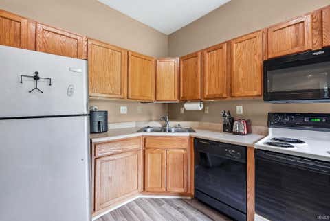 Tiny photo for 614 Romig Street, Lafayette, IN 47901 (MLS # 202621627)