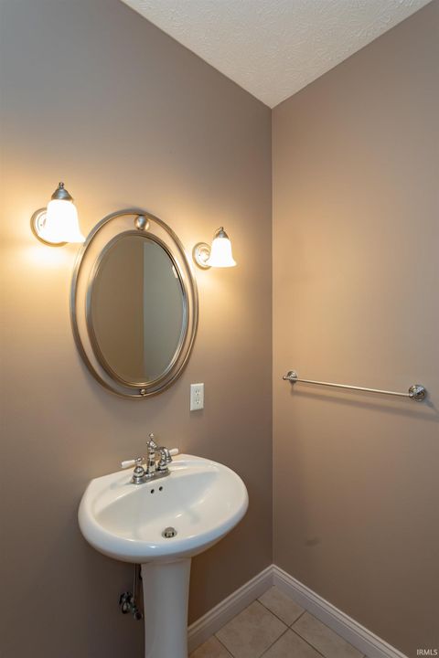 Tiny photo for 474 Sinclair Drive, West Lafayette, IN 47906 (MLS # 202603483)