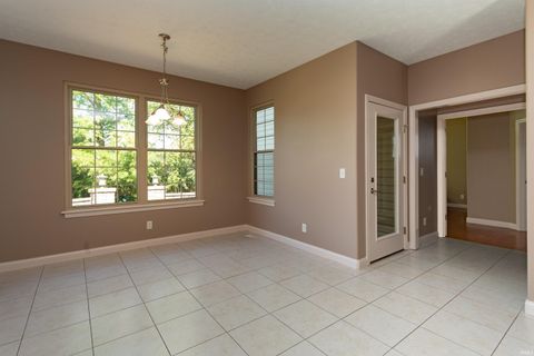 Tiny photo for 474 Sinclair Drive, West Lafayette, IN 47906 (MLS # 202603483)