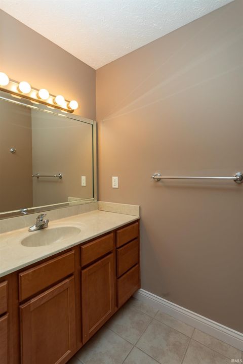 Tiny photo for 474 Sinclair Drive, West Lafayette, IN 47906 (MLS # 202603483)