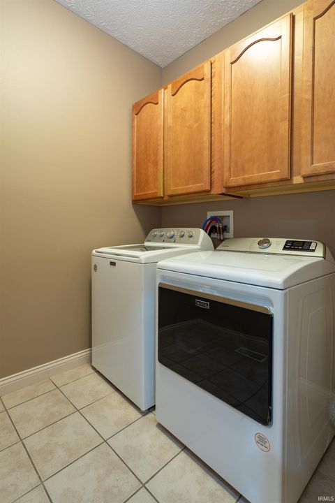 Tiny photo for 474 Sinclair Drive, West Lafayette, IN 47906 (MLS # 202603483)