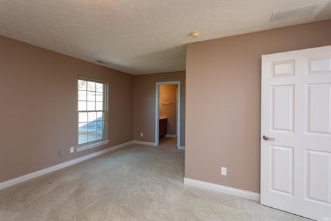 Tiny photo for 474 Sinclair Drive, West Lafayette, IN 47906 (MLS # 202603483)