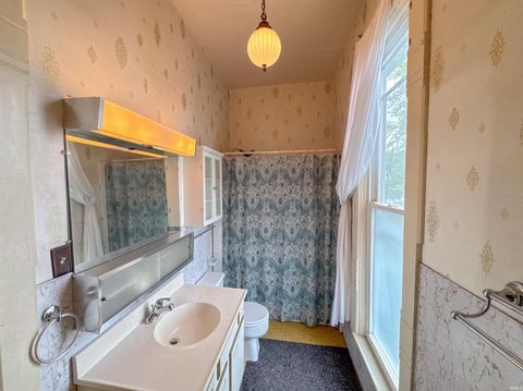 Tiny photo for 511 W Sycamore Street, Kokomo, IN 46901 (MLS # 202617268)