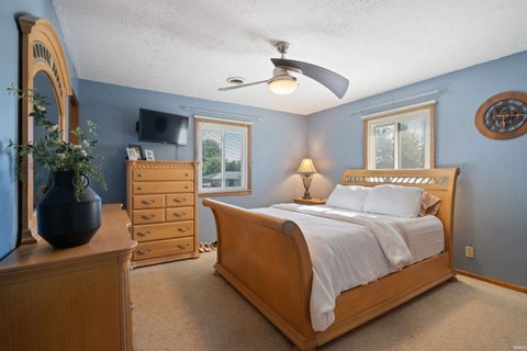 Tiny photo for 2812 W 300 S, Kokomo, IN 46902 (MLS # 202625382)