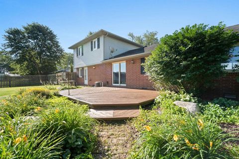 Tiny photo for 2812 W 300 S, Kokomo, IN 46902 (MLS # 202625382)