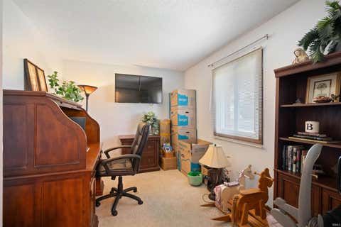 Tiny photo for 2812 W 300 S, Kokomo, IN 46902 (MLS # 202625382)