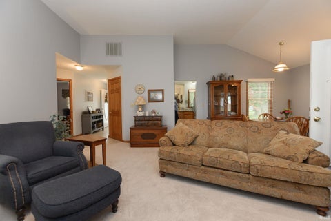 Tiny photo for 532 S Clinton Boulevard, Bunker Hill, IN 46914 (MLS # 202625566)