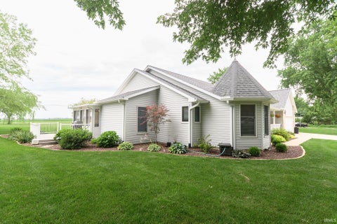 Tiny photo for 532 S Clinton Boulevard, Bunker Hill, IN 46914 (MLS # 202625566)
