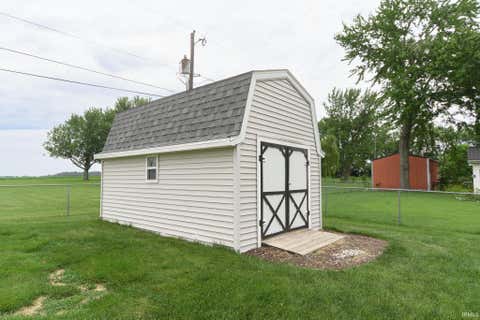 Tiny photo for 532 S Clinton Boulevard, Bunker Hill, IN 46914 (MLS # 202625566)