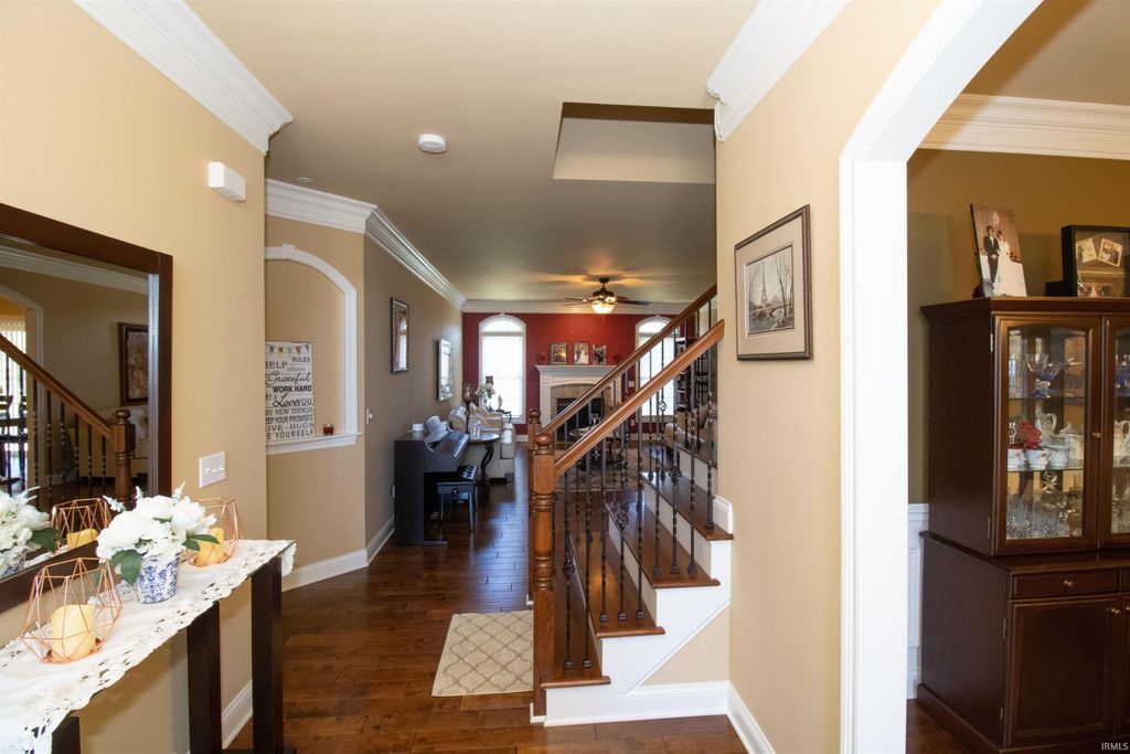 Photo of 2084 LONG COVE Circle, Newburgh, IN 47630 (MLS # 202608093)