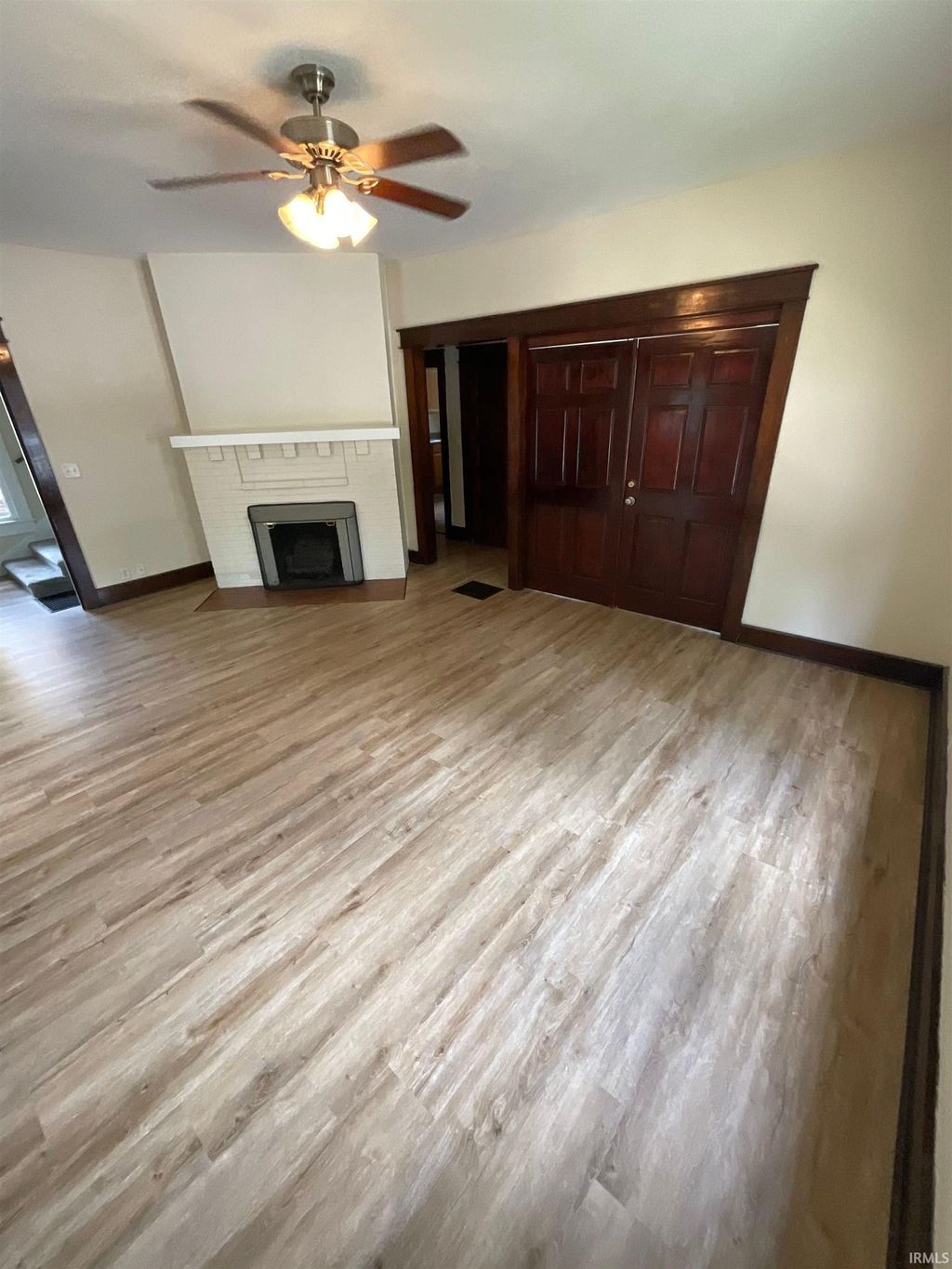 Photo of 223 E 8Th Street, Bloomington, IN 47408 (MLS # 202548807)