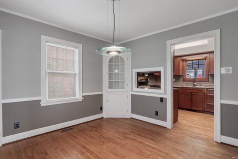 Tiny photo for 4825 Indiana Avenue, Fort Wayne, IN 46807 (MLS # 202613565)